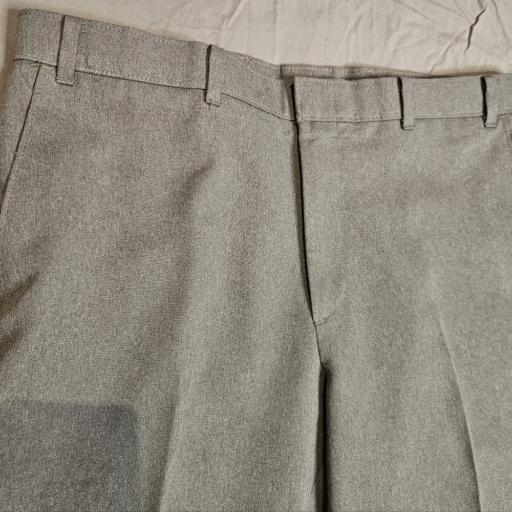 Vintage Levi’s Action Slacks Taupe Brown High Rise Straight Leg Pants 38x30 USA